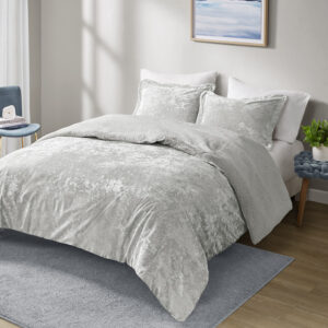 The luxurious Intelligent Design Mira velvet comforter set features a soft and cozy sherpa reverse that lets you snuggle up in style and comfort. The crushed velvet fabric will make your bedroom look and feel like a dream