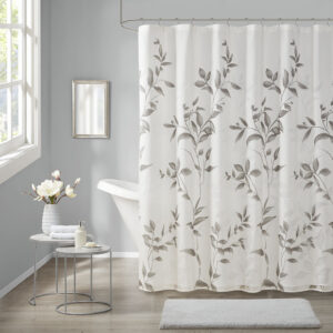 Transform your bathroom with the beauty of Madison Park’s Cecily Printed Shower Curtain. The gorgeous shower curtain flaunts a stunning allover grey botanical design with burnout detailing for beautiful contrast and dimension. Non-absorbent water coat will help to bead water on fabric and glide down which provides quick dry and keeps fabric looking tidy