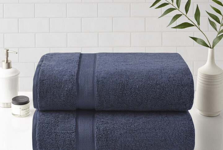 Elevate your cleaning routine with our 800GSM 100% cotton towel set