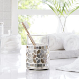 This timeless mosaic collection showcases hand-crafteded mosaic accessories to elevate your bathroom. The combination of champagne gold and silver stained glass in a floral motif reflects light beautifully and can be a luxurious centerpiece for bathroom decor. _x000D_