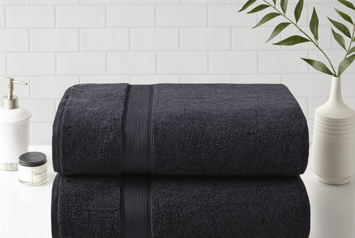 Elevate your cleaning routine with our 800GSM 100% cotton towel set