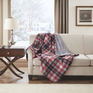 Get warm and cozy on your sofa with the True North by Sleep Philosophy Jacob Heated Plush Throw. This plush oversized heated throw