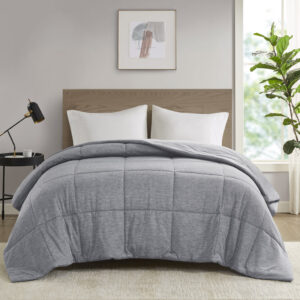 Dive into this cool and comfortable jersey knit down alternative comforter. Made from 50% nylon and 50% polyester