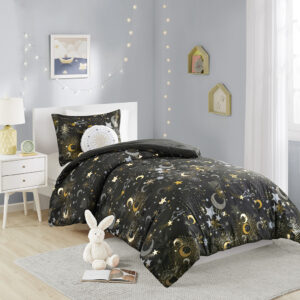 Create sweet dreams with the adorable elegance of the Mi Zone Kids Celia Starry Sky Metallic Printed Comforter Set. The girl’s comforter flaunts gold metallic stars and moons that sparkle against the soft fabric