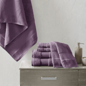 Elevate your bathroom decor with the luxuriously soft and indulgent comfort of our Madison Park Turkish cotton bath towel set. MADE IN TURKEY. These oversized cotton towels are made from smooth low-twist yarns with 600gsm weight