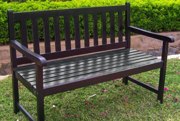 Highland Acacia Wood 49-inch Bench