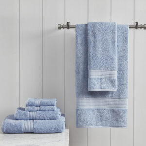 The Madison Park 6 Piece Organic Cotton Towel Set brings an all-natural