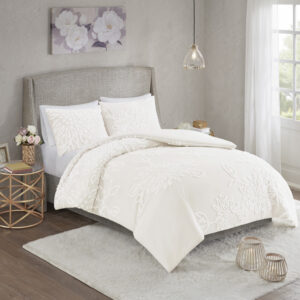 Complete your bedroom decor with the Madison Park Veronica 3 Piece Tufted Chenille Floral Comforter Set. The shabby chic comforter features off white cotton tufted chenille floral pattern on a off white ground that creates a soft cozy style. The 2 matching shams mirror the design of the comforter to complete the farmhouse aesthetic