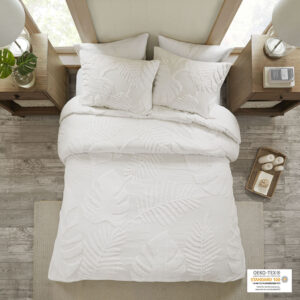 Bring a coastal charm to your bedroom with the Madison Park Bahari 3 Piece Tufted Cotton Chenille Palm Duvet Cover Set. The 100% cotton chenille duvet cover and shams feature tufted tropical palm leaves on the face for a casual coastal allure. Machine washable for easy care