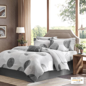 and light grey circles covers this soft microfiber comforter