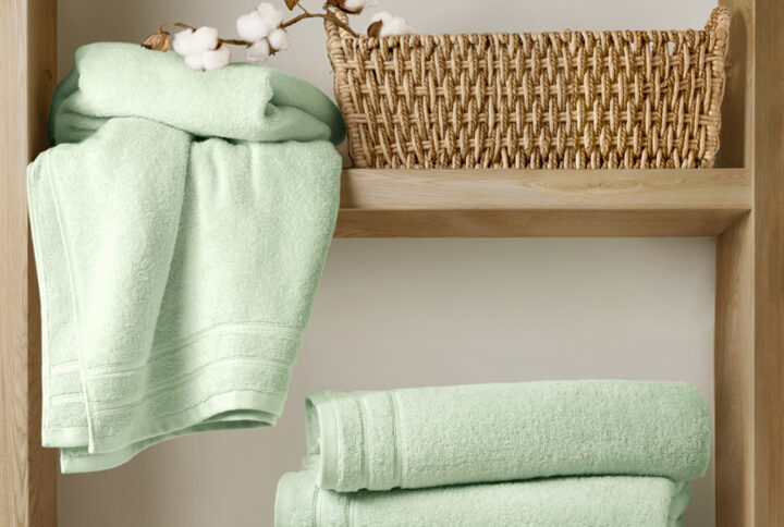Renowned for its quick-drying breathability