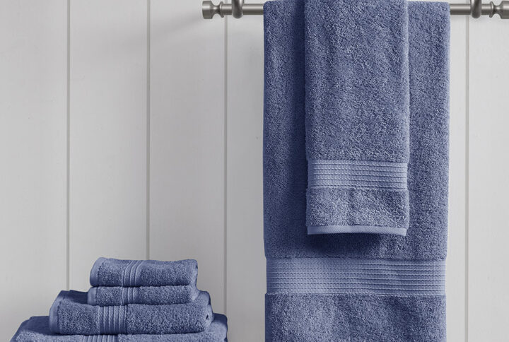 The Madison Park 6 Piece Organic Cotton Towel Set brings an all-natural
