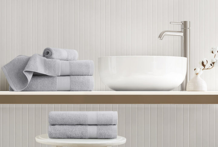 Live in luxury with our soft 100% Turkish cotton 500 GSM towel set