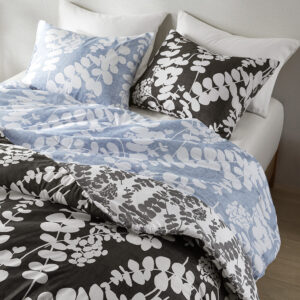 this set promises year-round comfort for various sleep preferences and the dual design offers a versatile option to match any bedroom style.