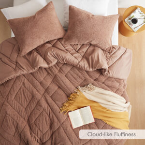 our fluffy comforter is also artfully designed to enrich any bedroom without compromising on coziness.