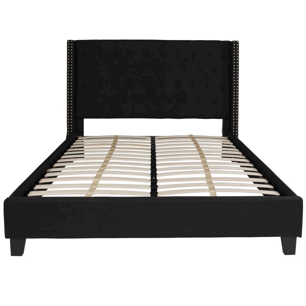 Queen Size Tufted Upholstered Platform Bed in Black Fabric