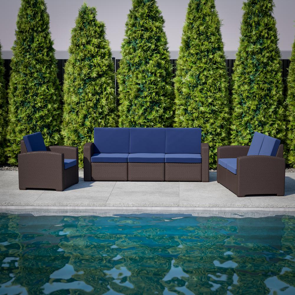 Contemporary Outdoor Loveseat