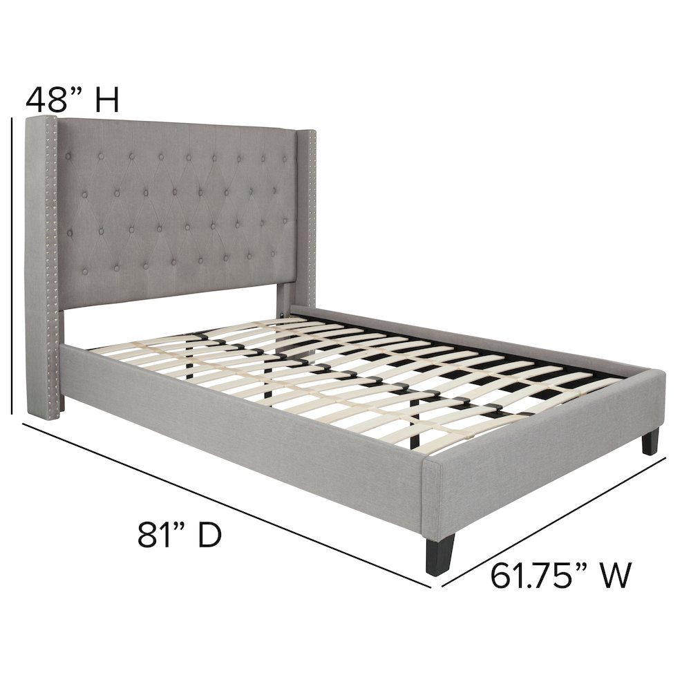 Full Size Tufted Upholstered Platform Bed in Light Gray Fabric