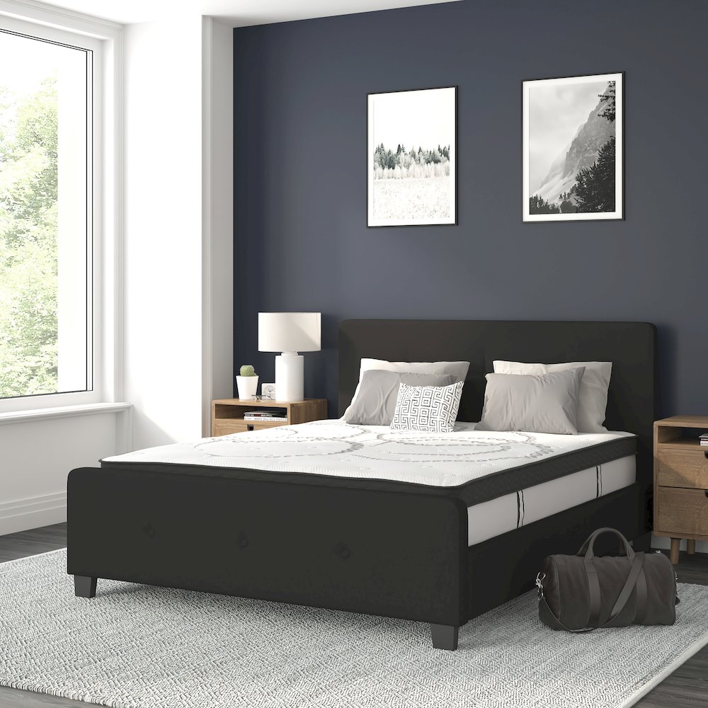 Queen Size Tufted Upholstered Platform Bed in Black Fabric