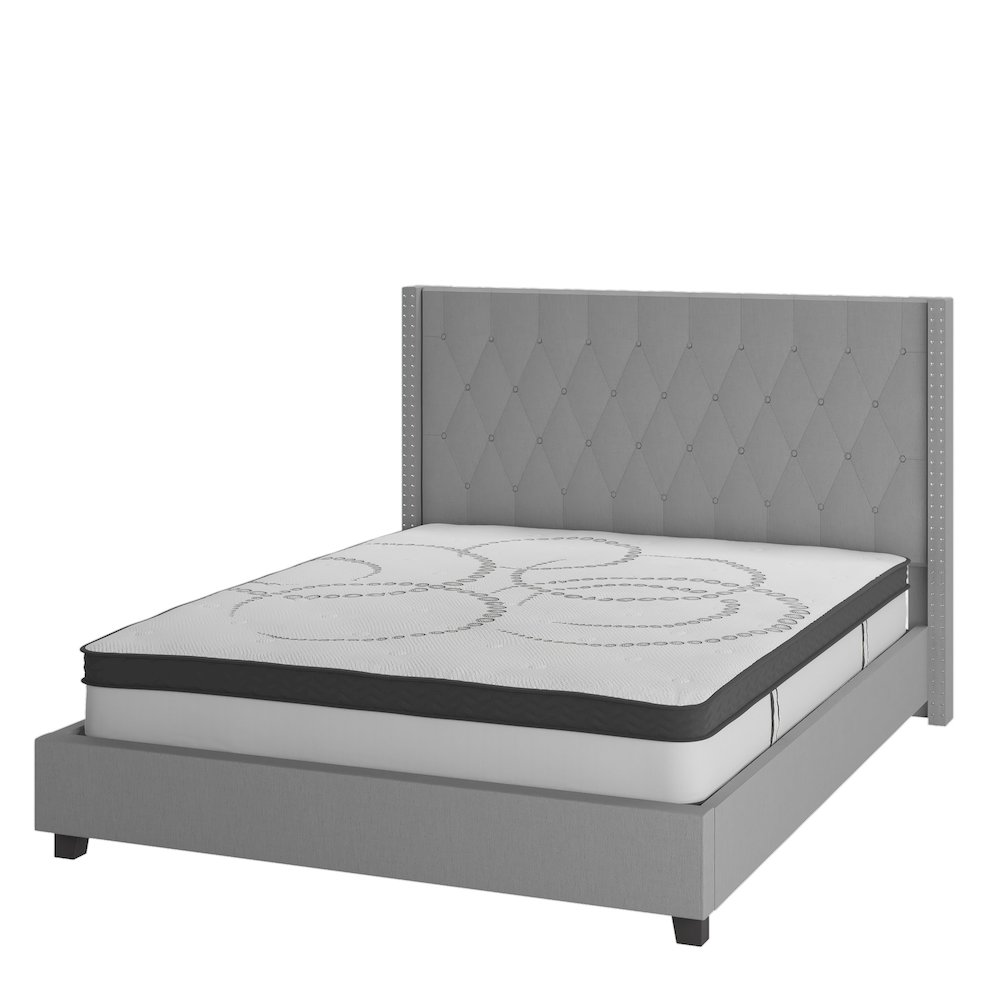 King Size Tufted Upholstered Platform Bed in Light Gray Fabric