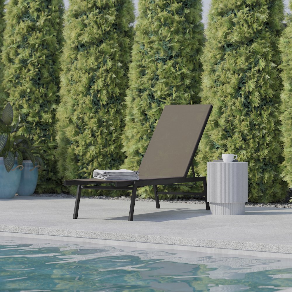 Modern Outdoor Chaise Lounge Chair