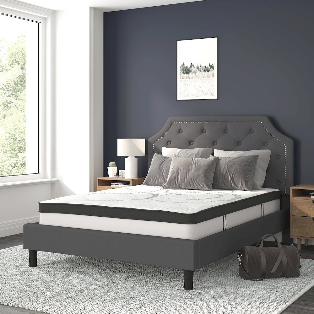 Queen Size Tufted Upholstered Platform Bed in Dark Gray Fabric