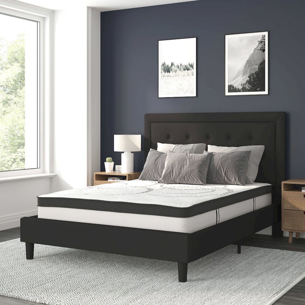 Queen Size Tufted Upholstered Platform Bed in Black Fabric