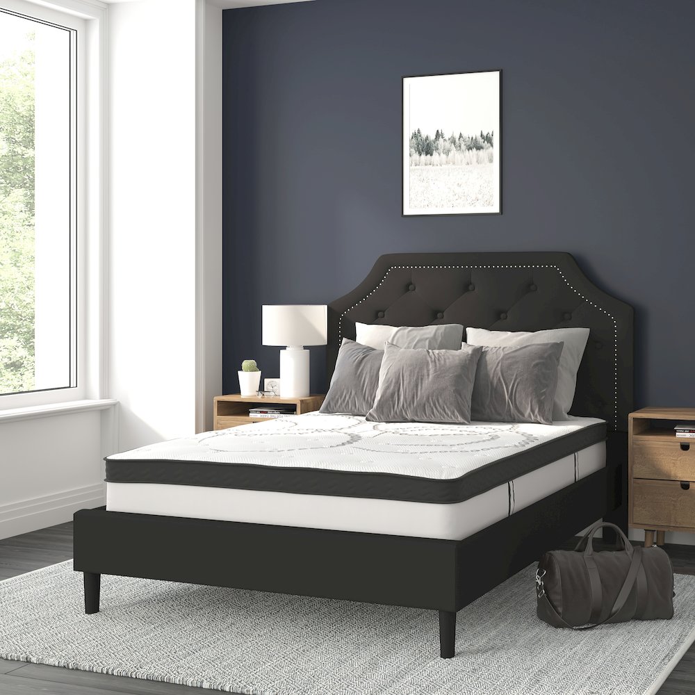 Full Size Tufted Upholstered Platform Bed in Black Fabric