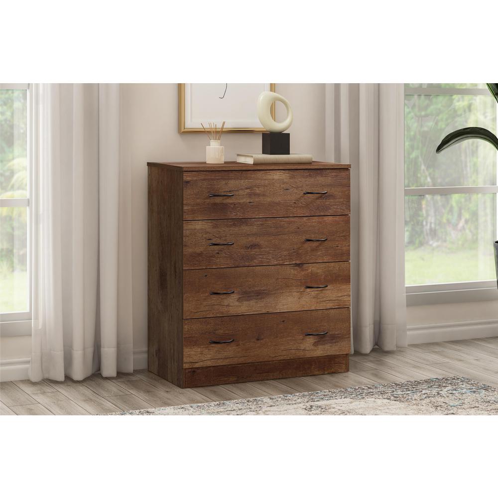 Four Drawer Chest in Mountain Oak