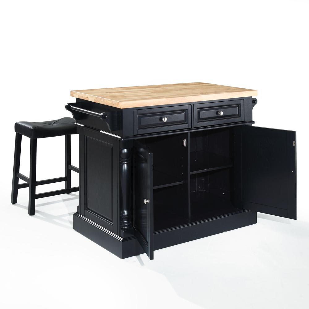 Oxford Kitchen Island W/Upholstered Saddle Stools