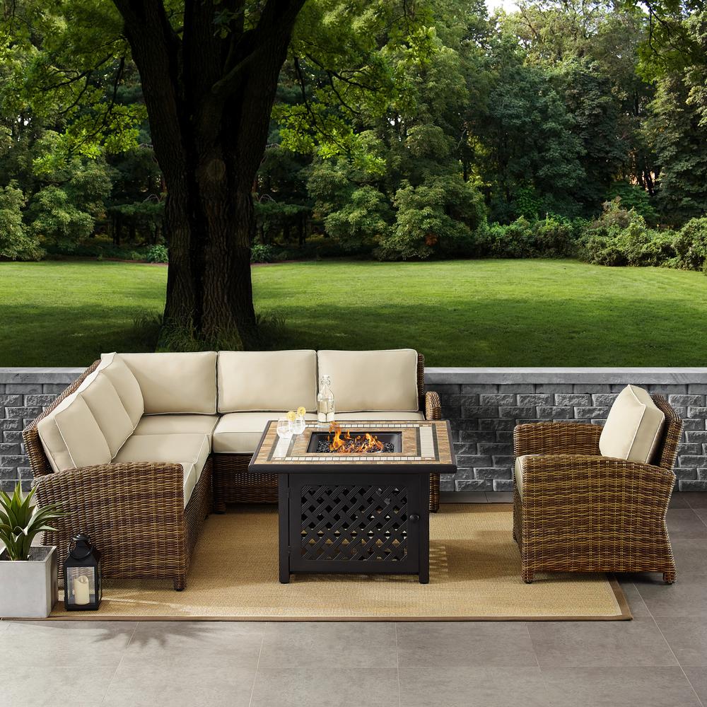 Bradenton 5Pc Wicker Outdoor Sectional Set W/ Fire Table
