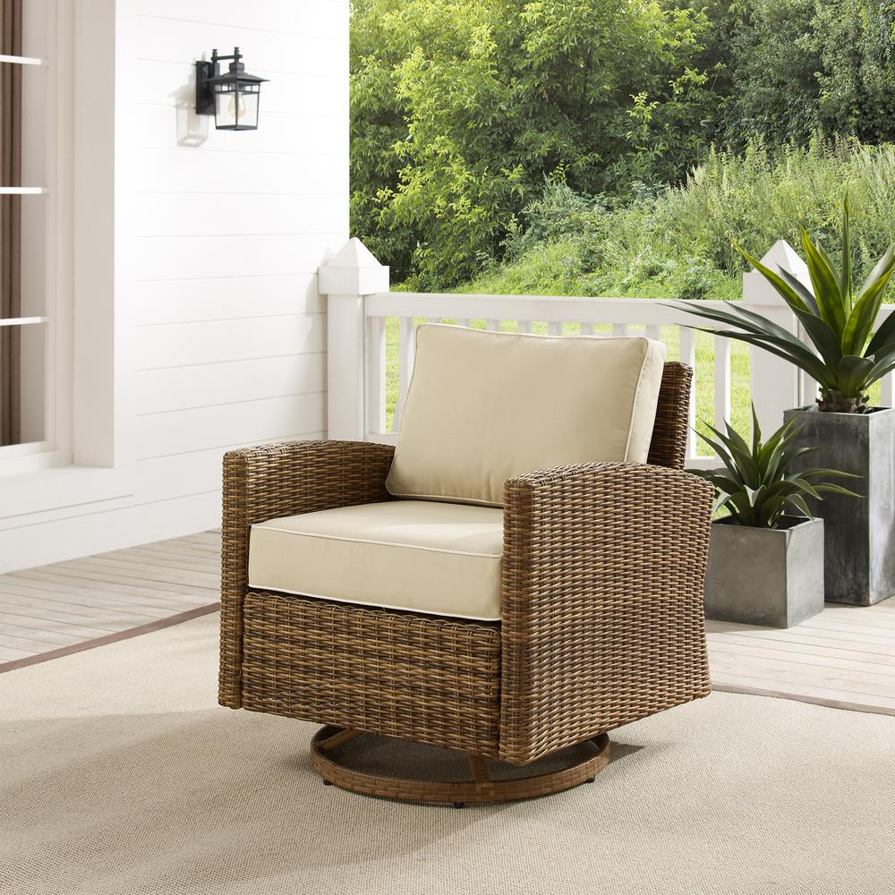 Bradenton Wicker Swivel Rocker Outdoor Chair