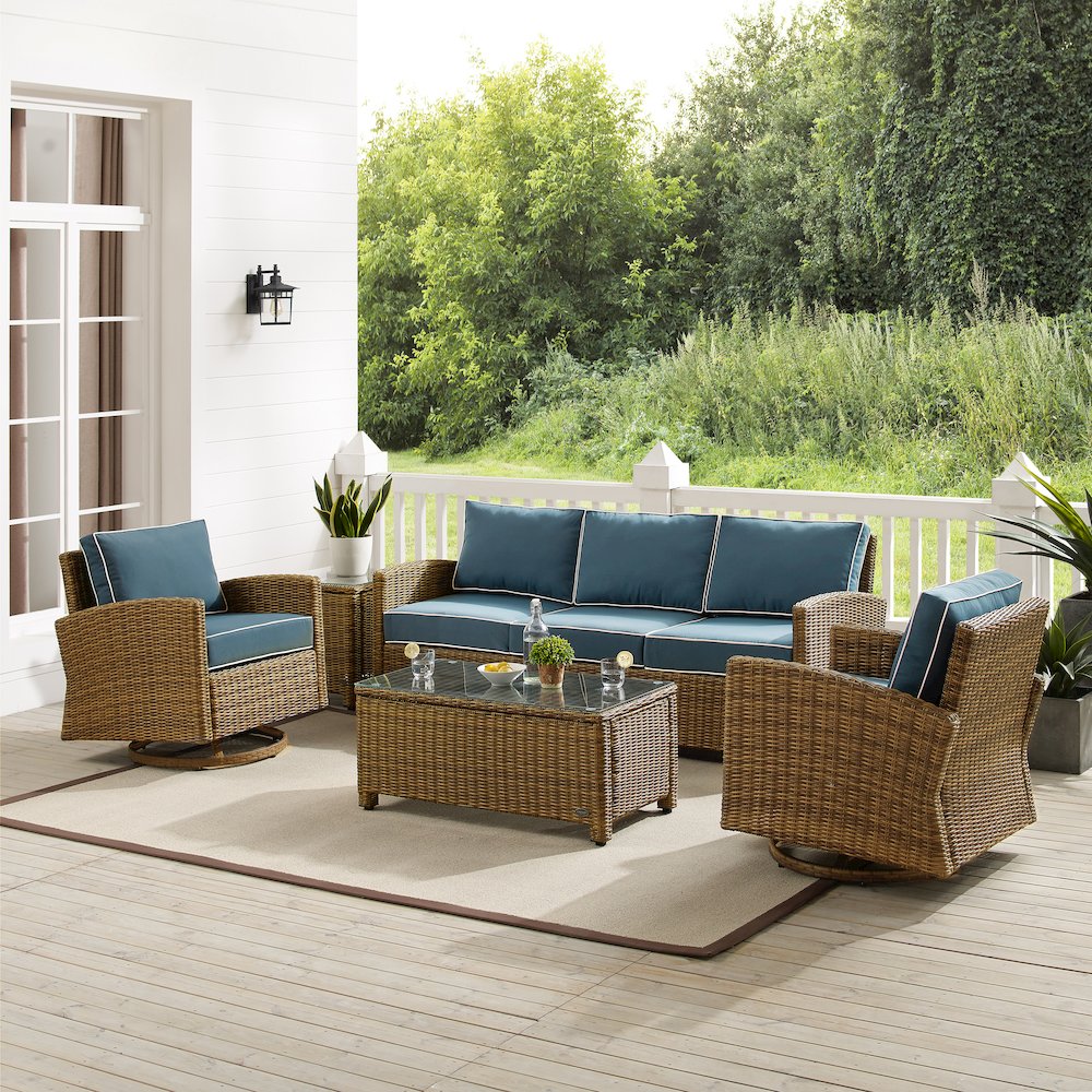 Bradenton 5Pc Wicker Outdoor Sofa And Swivel Rocker Set