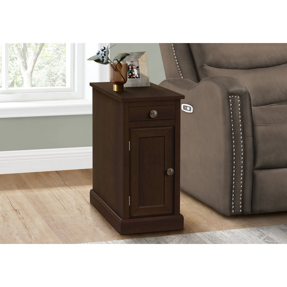 Traditional Accent Table in Espresso color