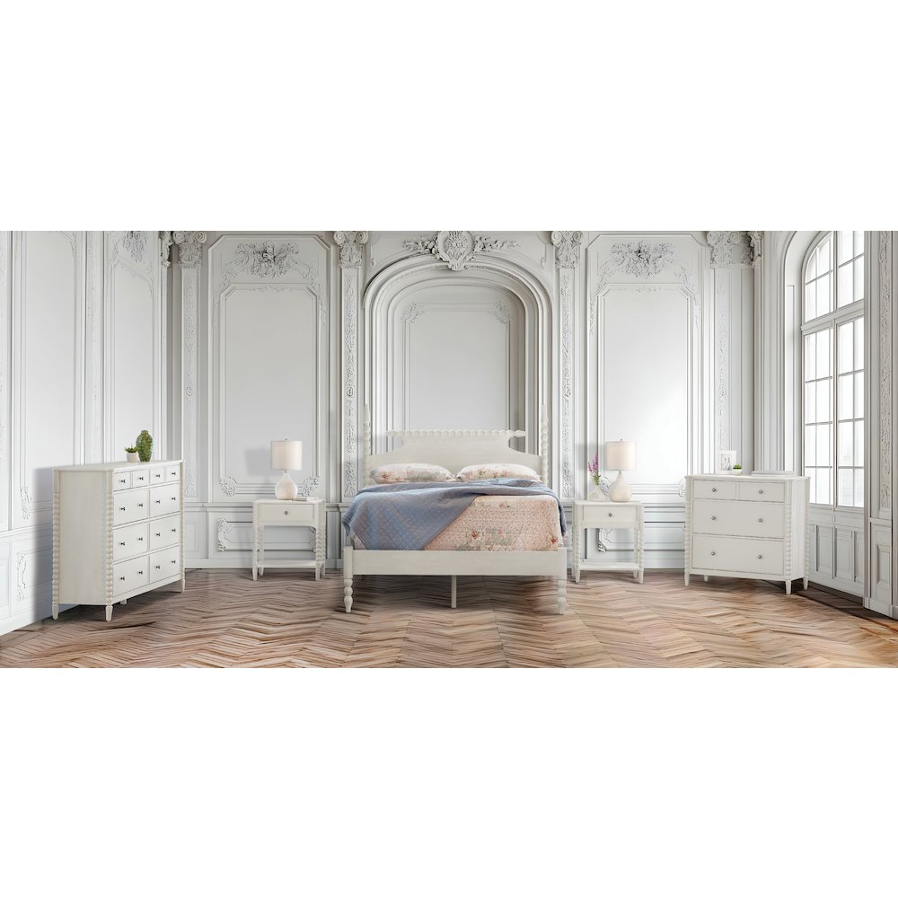 Spindle Bedroom Set