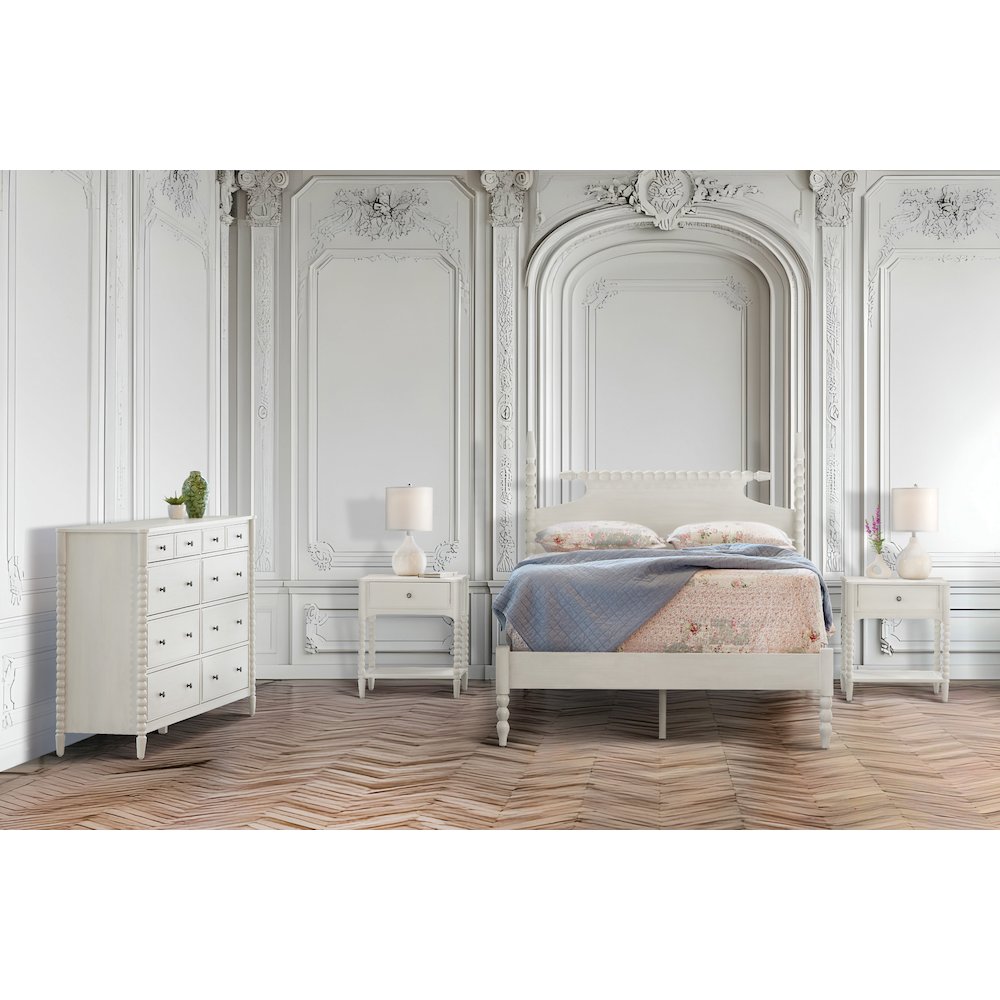 Spindle Bedroom Set