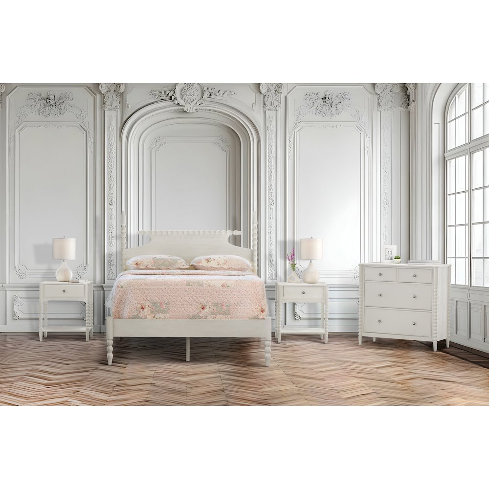 Spindle Bedroom Set