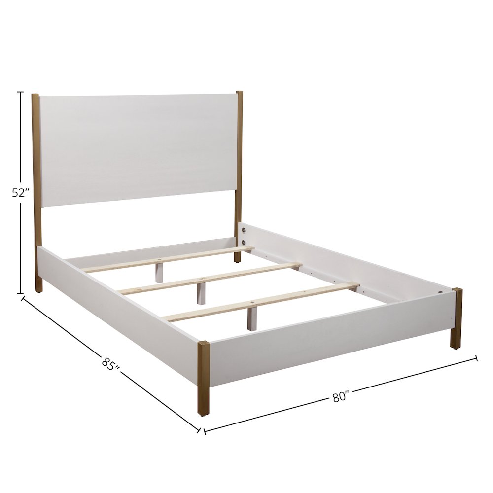 Madelyn Standard King Panel Bed
