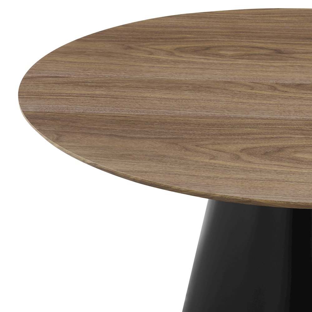 Mackenzie 47″ Round Dining Table