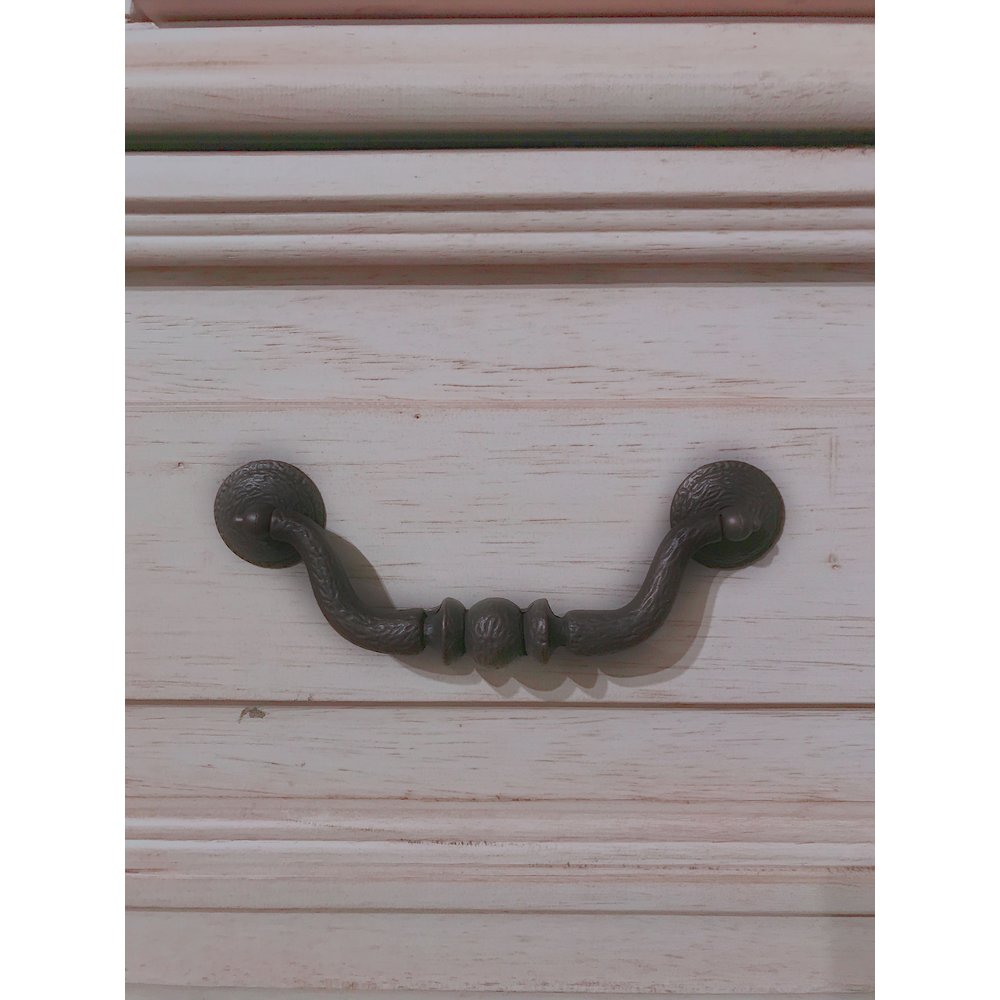 Stonebrook Small Nightstand – Light Distressed Antique Gray