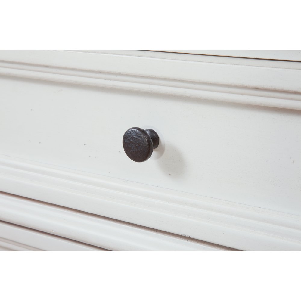 Stonebrook 5-Drawer Chest – Distressed Antique White