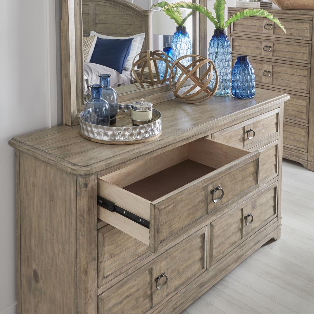 Meadowbrook Dresser and Mirror – Antique Sand
