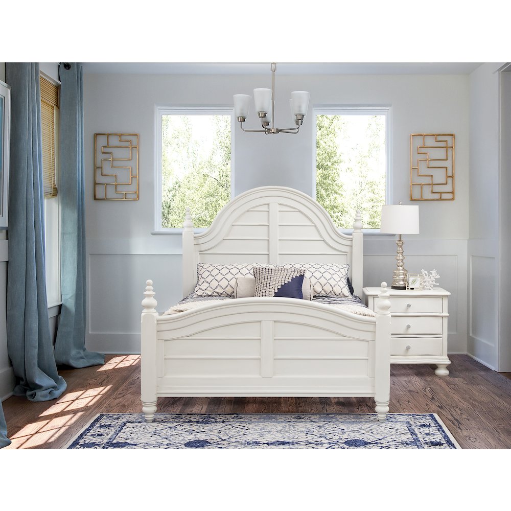 Rodanthe Queen Panel Bed – Dove White