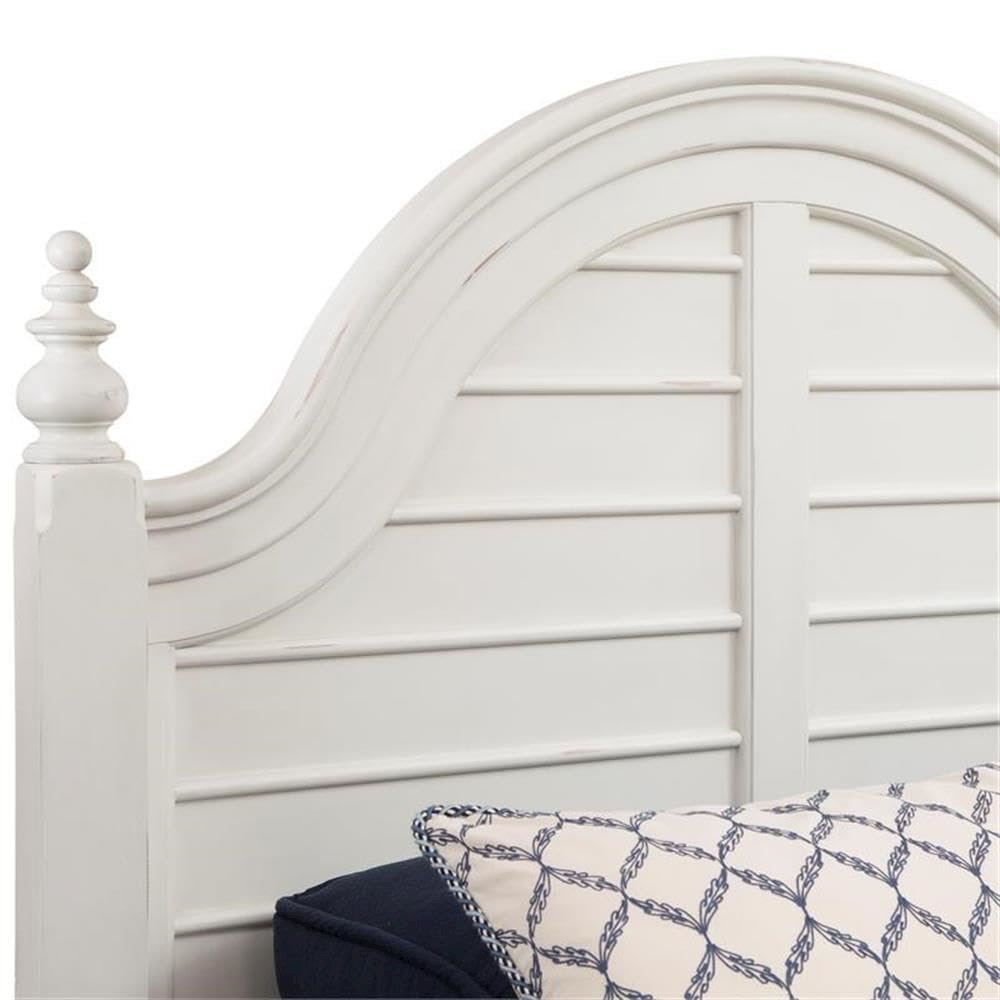 Rodanthe 5/0 Poster Headboard – Dove White