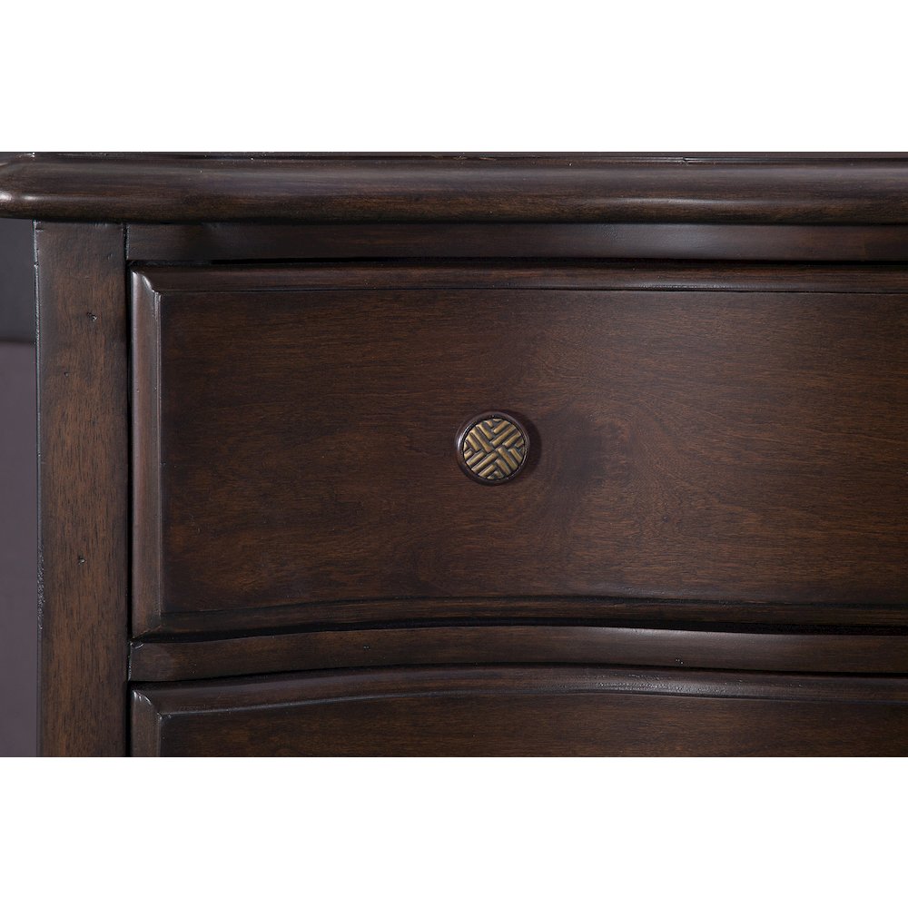 Rodanthe 8-Drawer Dresser – Cherry Brunette