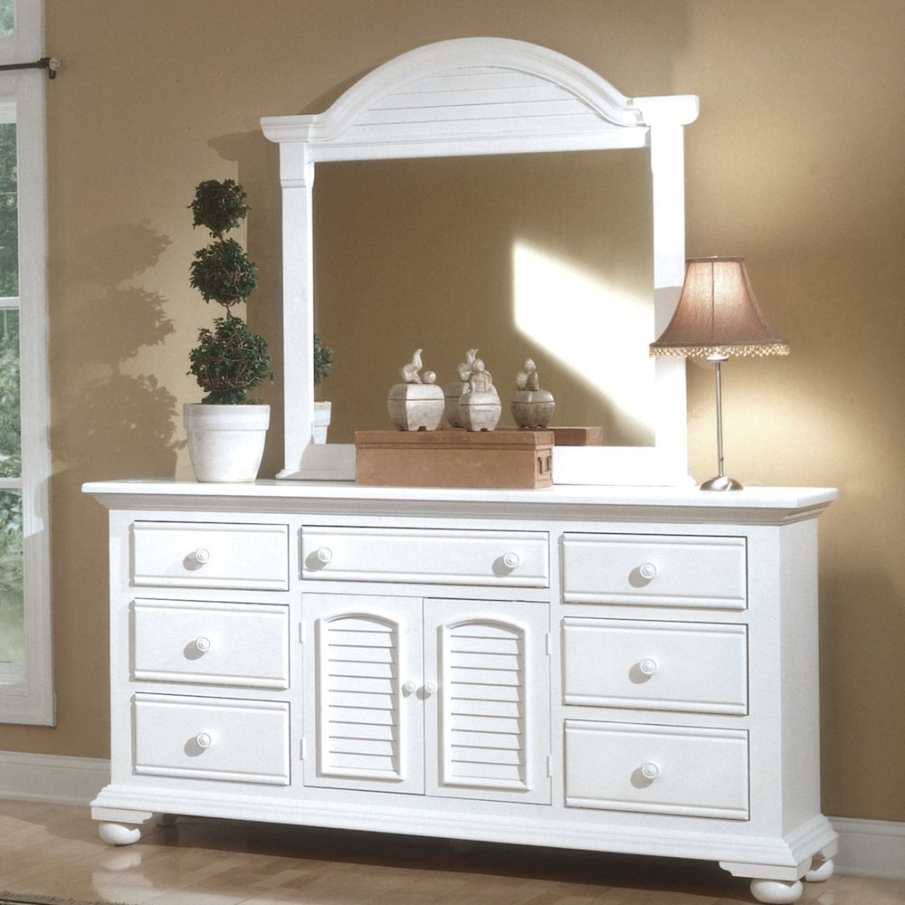 Cottage Traditions Triple Dresser – White Cottage