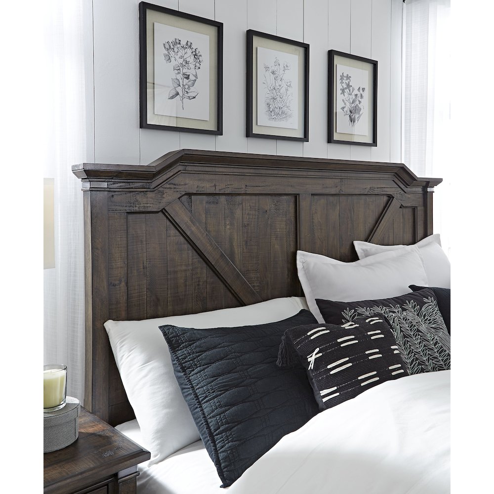 Farmwood Queen Panel Bed – with Panel Footboard – Whiskey Barrell