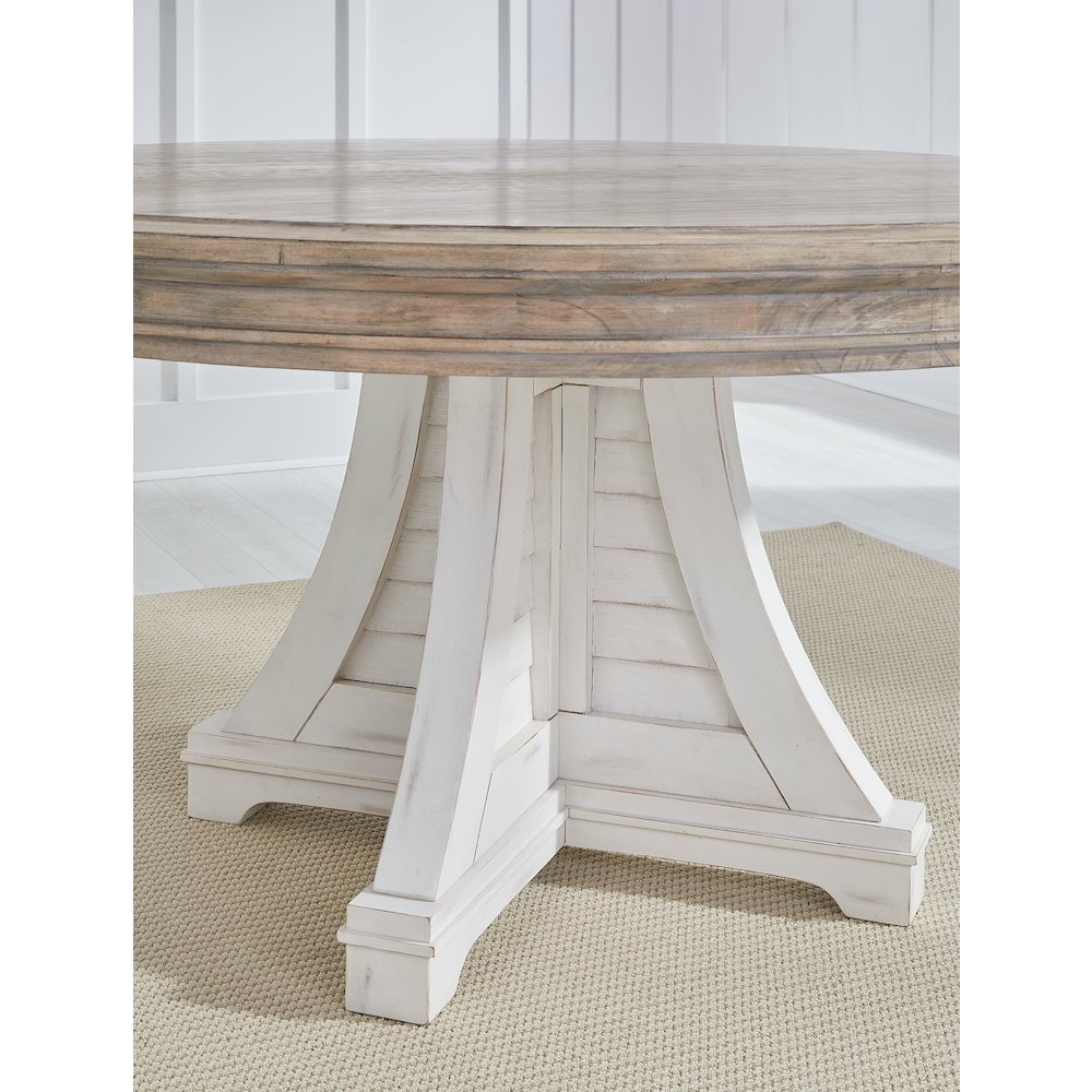 Meadowbrook Round Dining Table