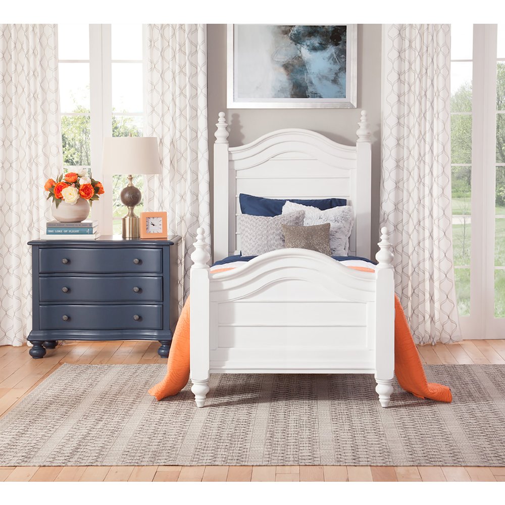 Rodanthe Twin Panel Bed – Dove White