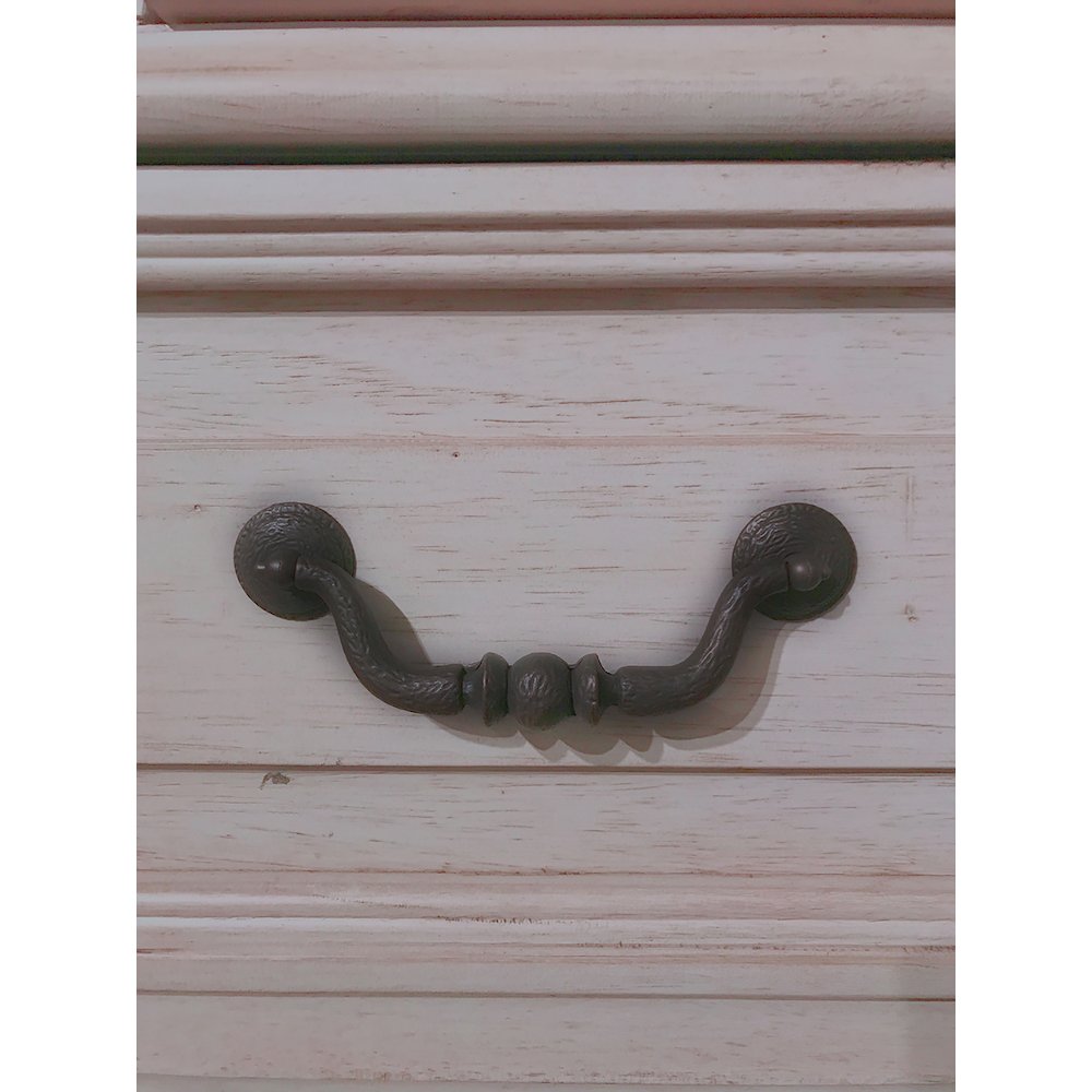 Stonebrook 4-Drawer Chest – Light Distressed Antique Gray